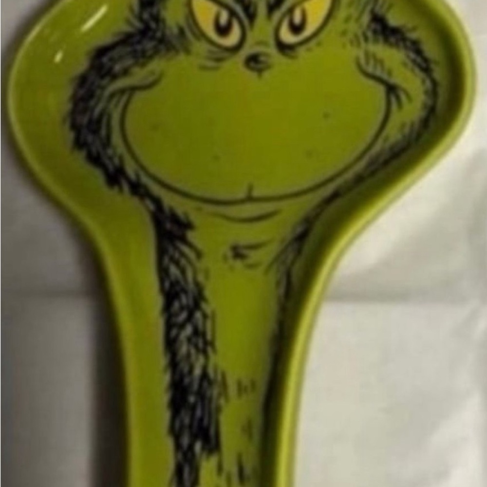 NEW DR. SUESS THE GRINCH RESTING SPOON CERAMIC